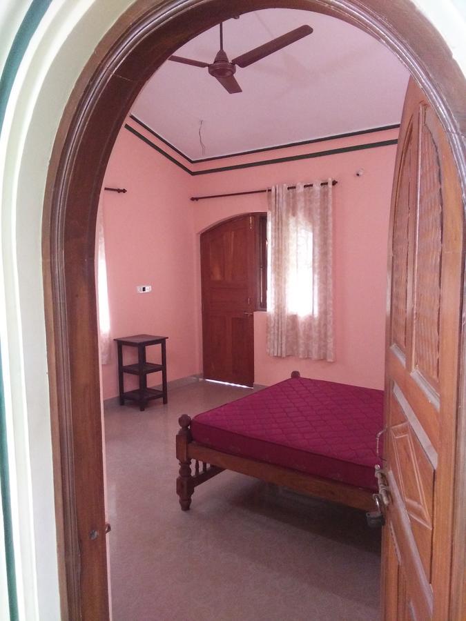 Joaquina'S Guest House Calangute Luaran gambar