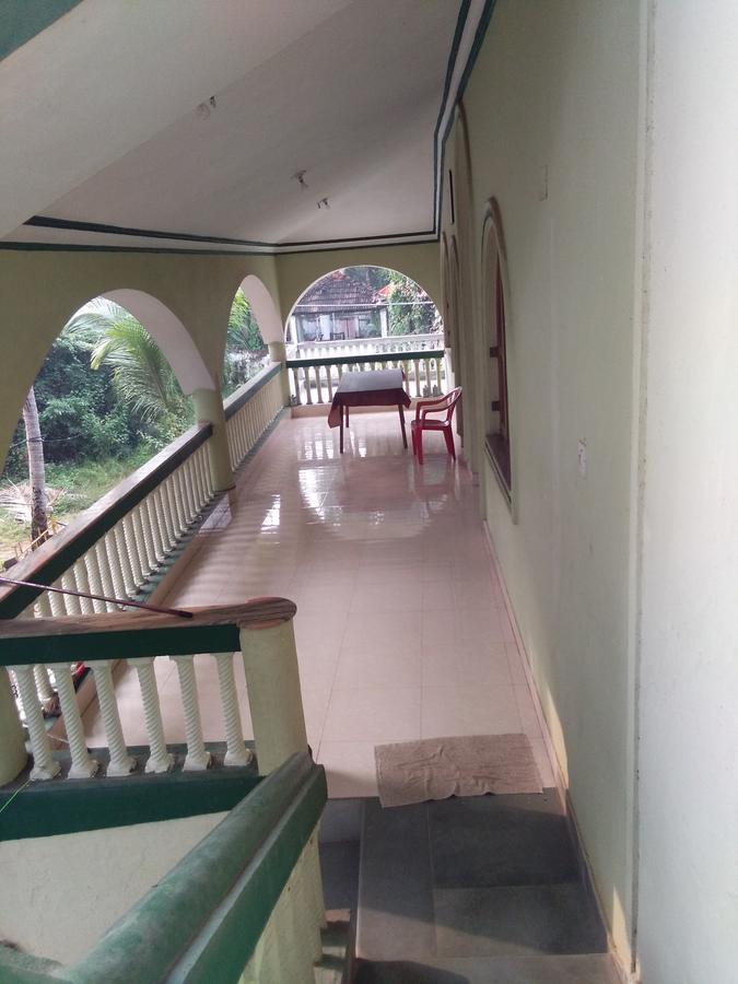 Joaquina'S Guest House Calangute Luaran gambar