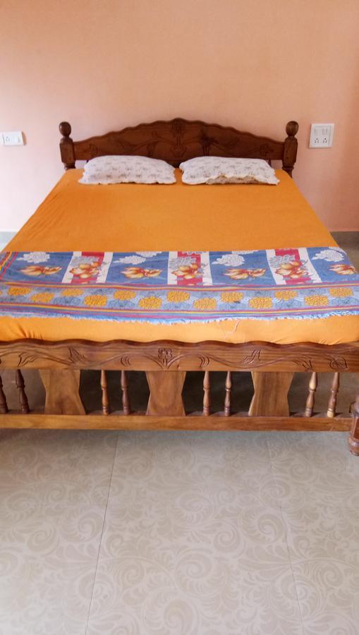 Joaquina'S Guest House Calangute Luaran gambar