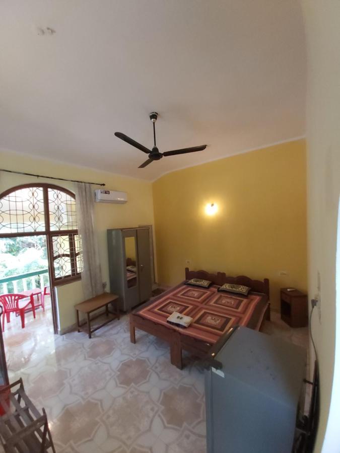 Joaquina'S Guest House Calangute Luaran gambar