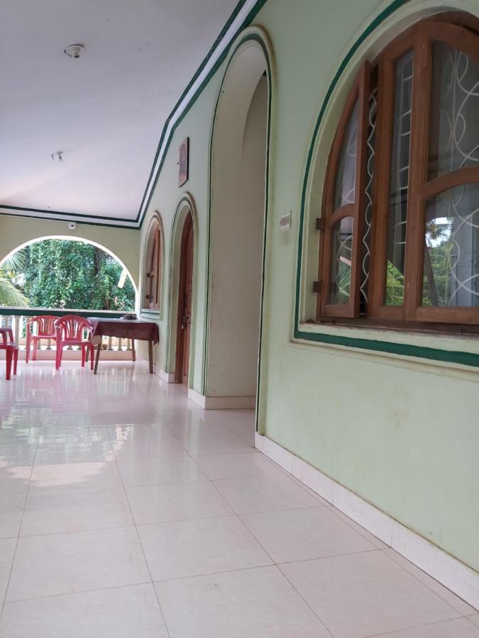 Joaquina'S Guest House Calangute Luaran gambar